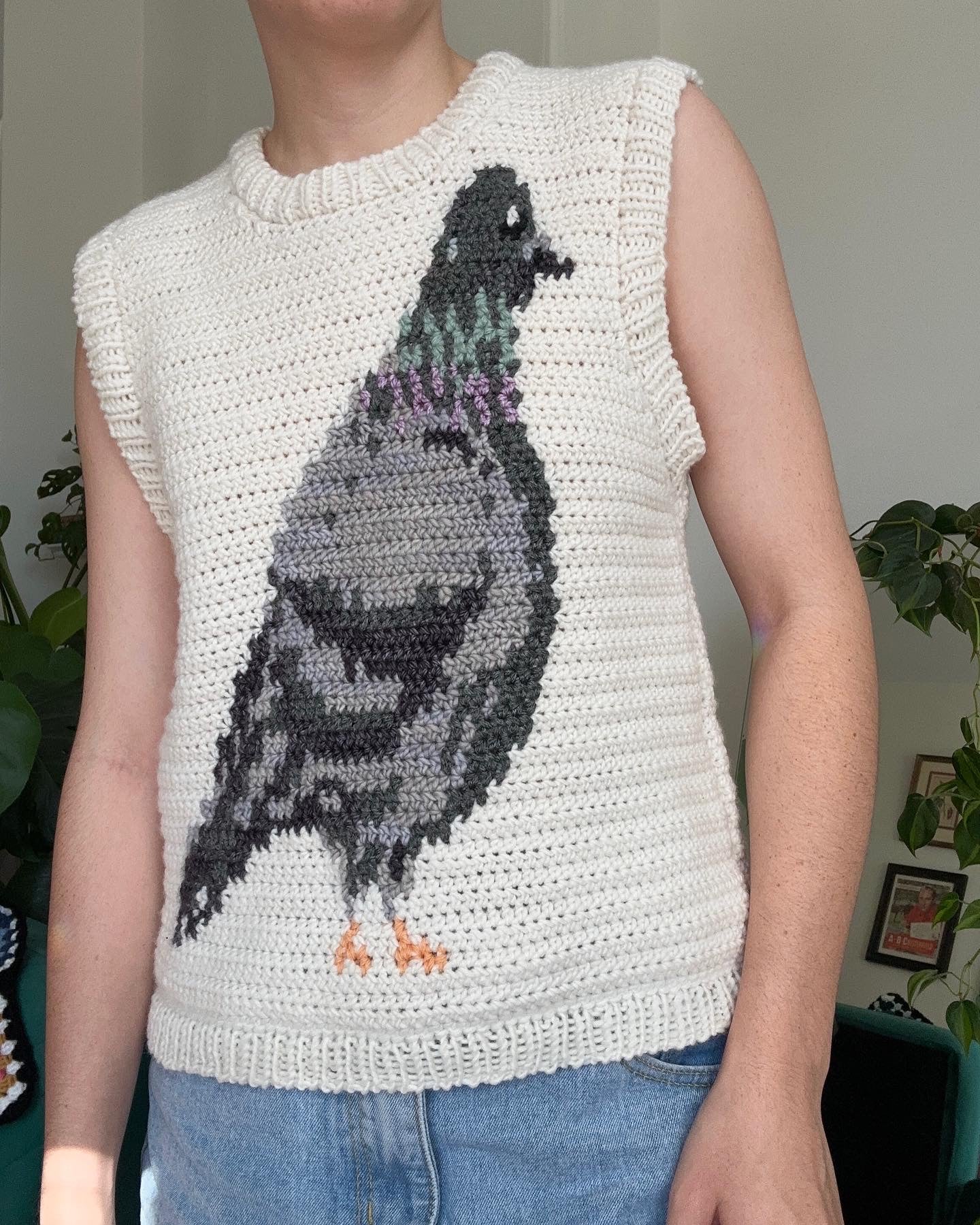 PDF: pigeon crochet chart (no pattern)
