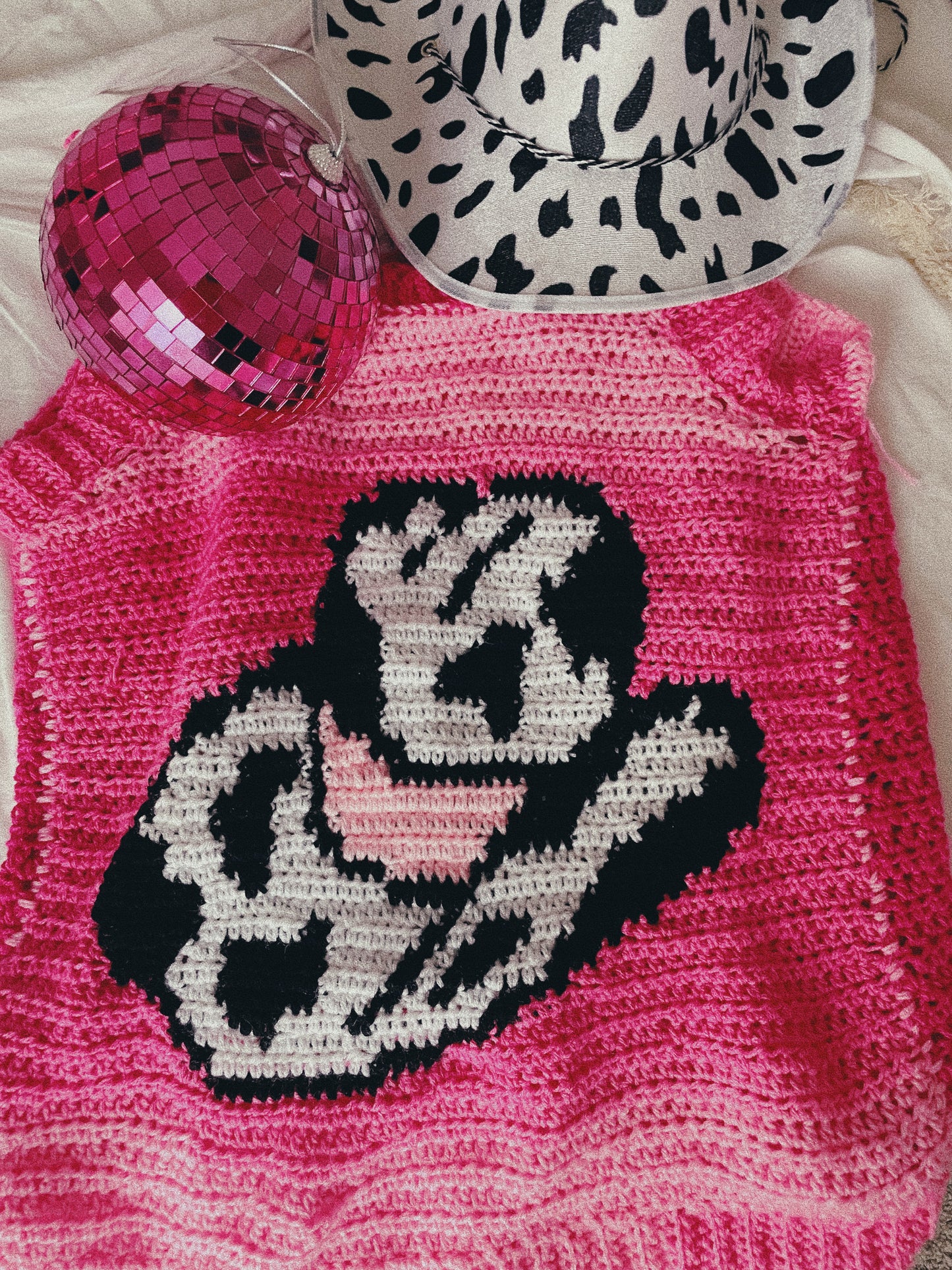 pattern: COWboy hat vest (crochet)